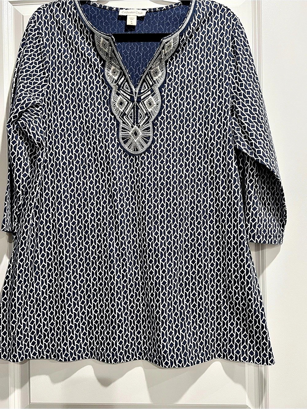 Coldwater Creek Geometric Cotton Tunic in Blue & White with Neck Embellishment